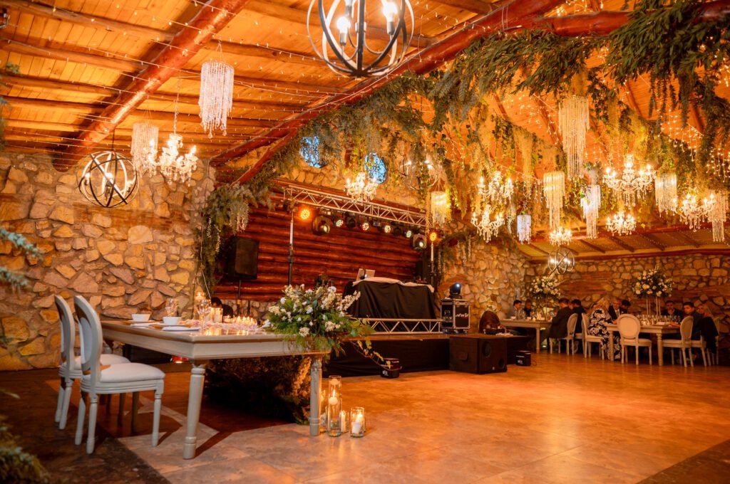 Iluminación cálida para bodas románticas Sabana de Bogotá en Subachoque.